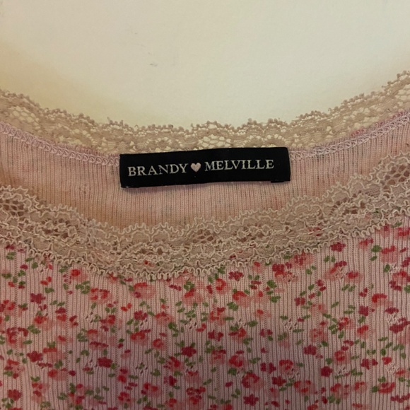 Brandy Melville Floral Tank Top - Picture 4 of 4